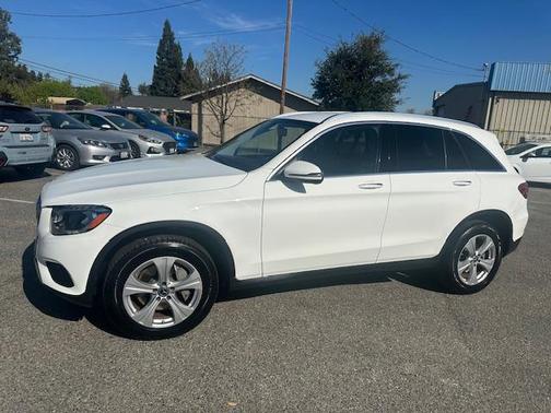 2018 Mercedes-Benz GLC 300 4MATIC
