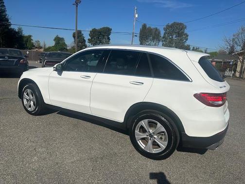 2018 Mercedes-Benz GLC 300 4MATIC