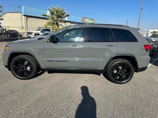 2020 Jeep Grand Cherokee Upland