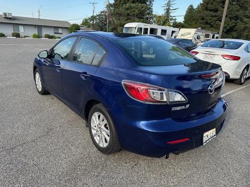 2013 Mazda Mazda3 i Touring
