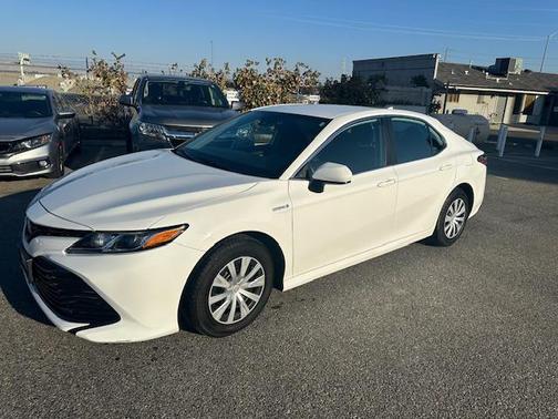 2020 Toyota Camry LE