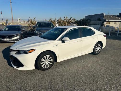 2020 Toyota Camry LE