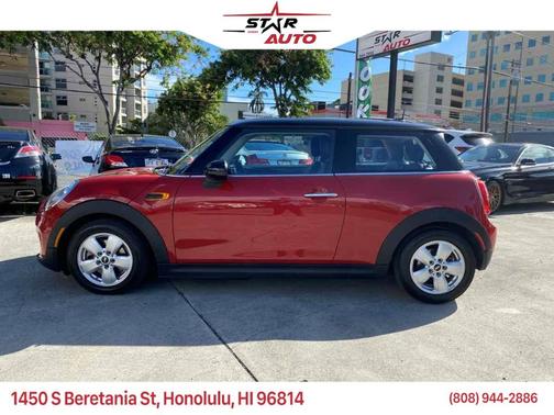 Photo 5 of 10 of 2017 MINI Hardtop Cooper
