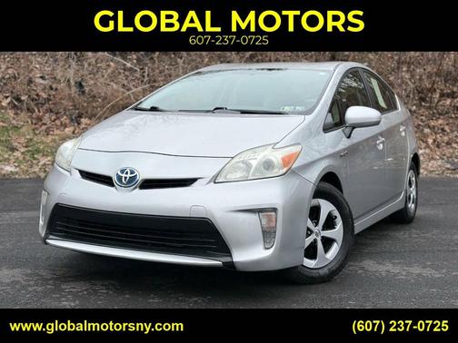 2013 Toyota Prius Two