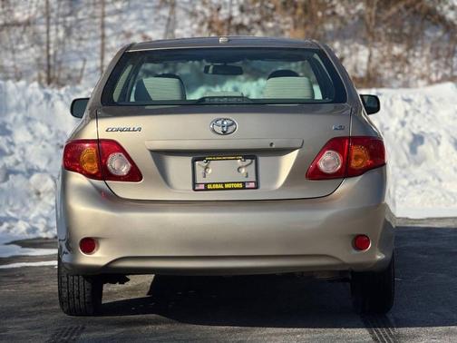 2009 Toyota Corolla LE