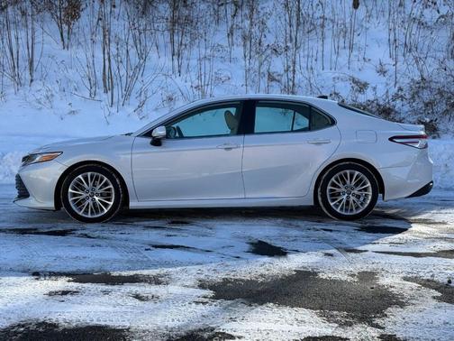 2019 Toyota Camry XLE