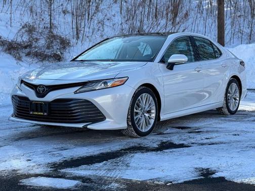 2019 Toyota Camry XLE