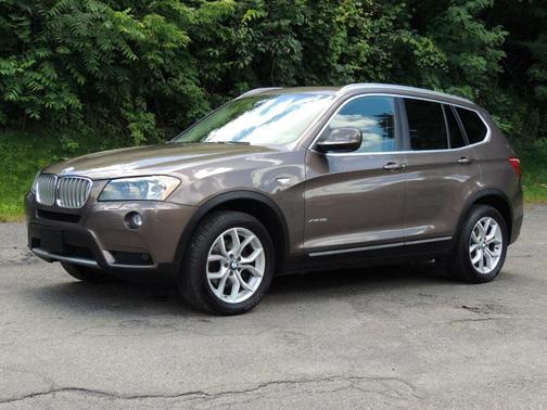 Photo 3 of 36 of 2014 BMW X3 xDrive35i