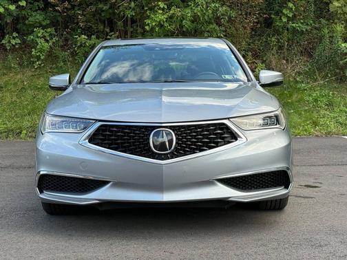 Lunar Silver Metallic 2018 Acura TLX V6