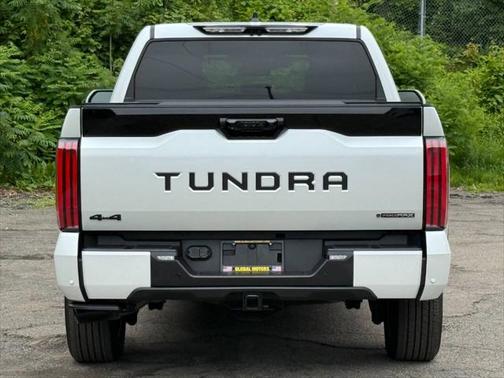2025 Toyota Tundra Hybrid Platinum