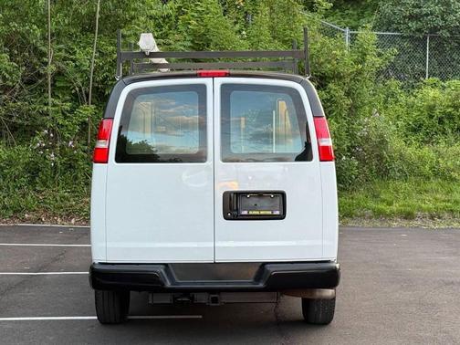Summit White 2020 Chevrolet Express 2500 LT