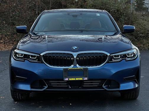 2021 BMW 330 xDrive