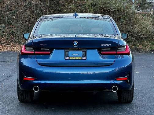 2021 BMW 330 xDrive