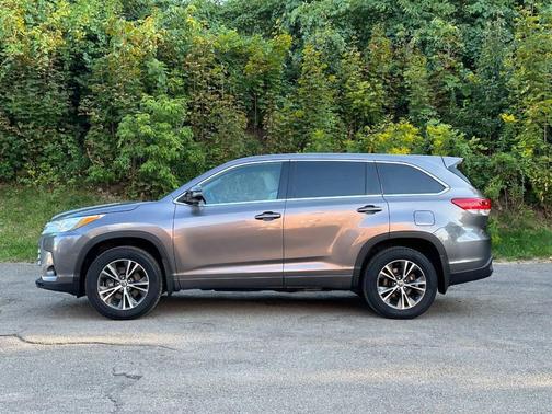 2018 Toyota Highlander LE Plus