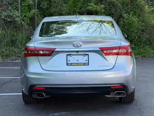 Celestial Silver Metallic 2017 Toyota Avalon Limited