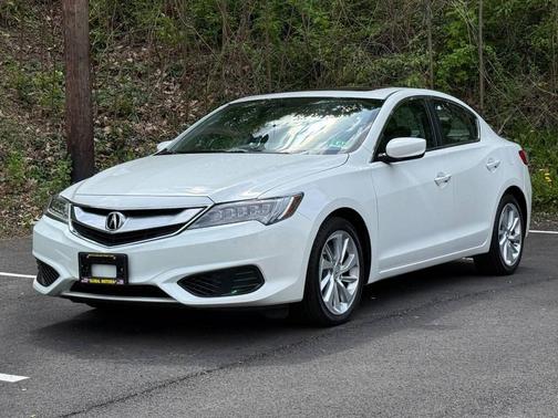 Off White 2018 Acura ILX AcuraWatch Plus Package