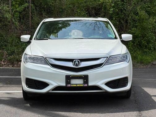Off White 2018 Acura ILX AcuraWatch Plus Package