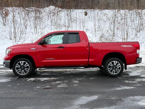 2010 Toyota Tundra Grade