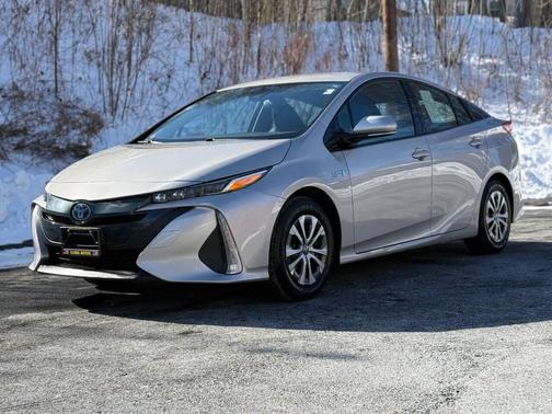 2018 Toyota Prius Prime Plus