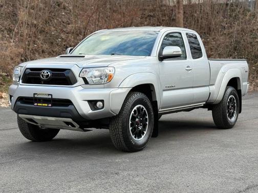 2012 Toyota Tacoma Base