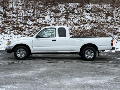 2003 Toyota Tacoma Xtracab