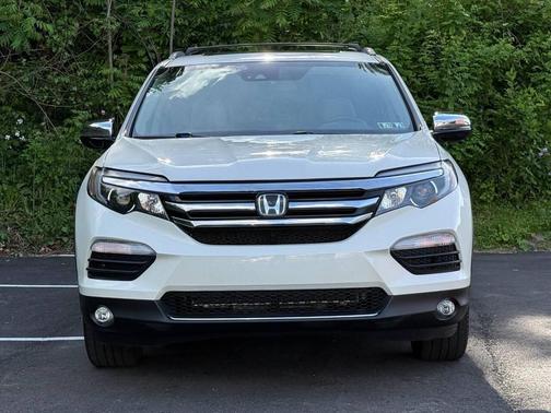 White Diamond Pearl 2016 Honda Pilot Elite