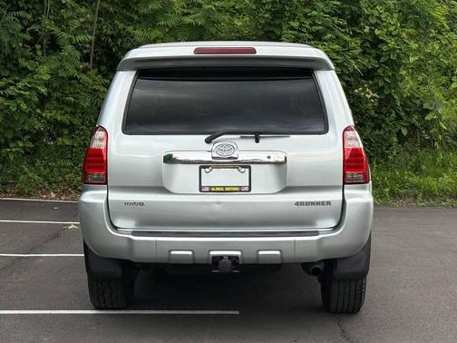 Titanium Metallic 2008 Toyota 4Runner Sport