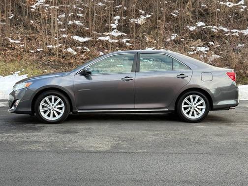 2014 Toyota Camry XLE