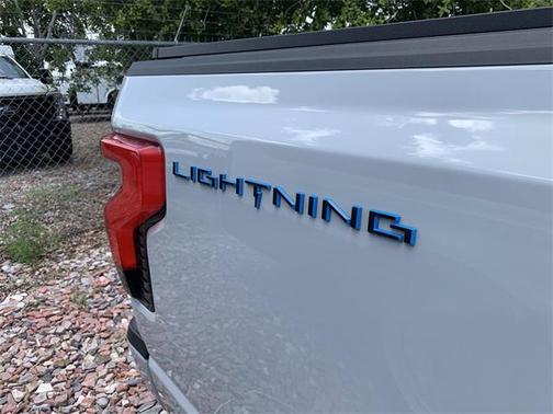 2024 Ford F-150 Lightning Platinum