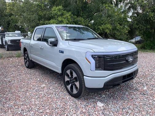 2024 Ford F-150 Lightning Platinum