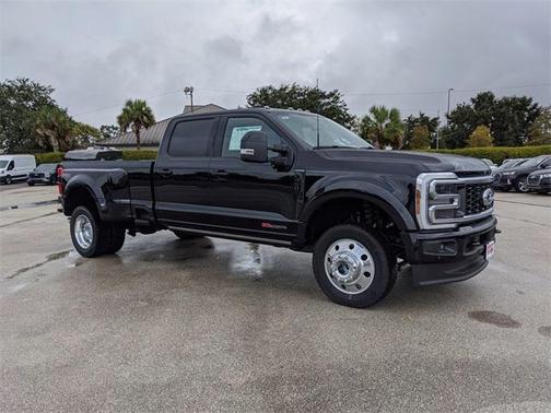 2026 Ford F-450 Platinum