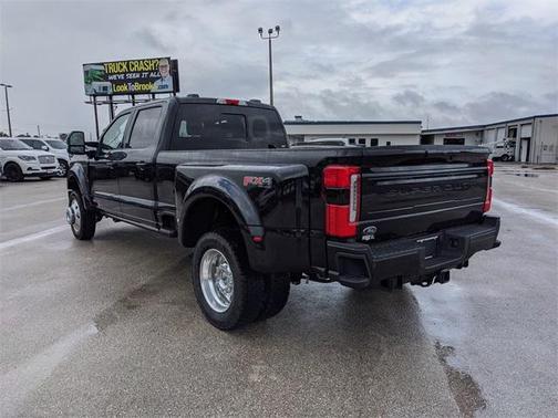 2026 Ford F-450 Platinum