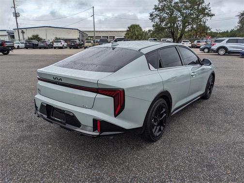 2025 Kia K4 GT-Line Turbo