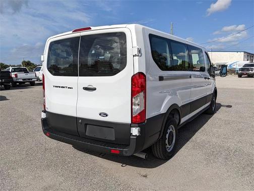 2026 Ford Transit-350 XL
