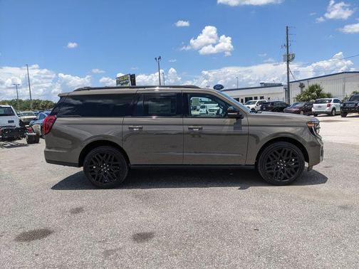 Marsh Gray 2026 Ford Expedition Max Platinum