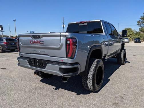 2025 GMC Sierra 2500 AT4