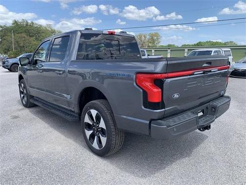 2025 Ford F-150 Lightning Platinum