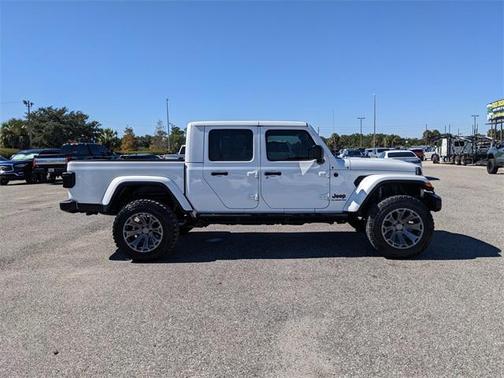 2021 Jeep Gladiator Sport S