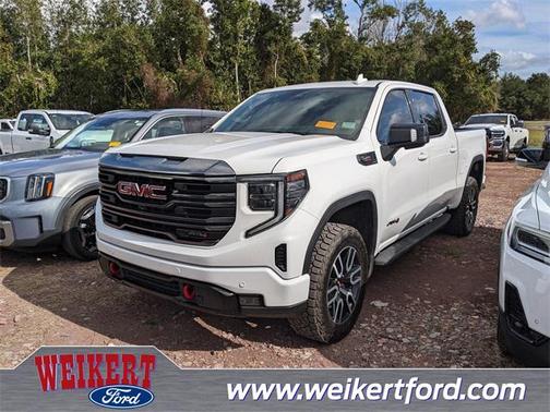 2023 GMC Sierra 1500 AT4