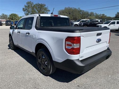 2022 Ford Maverick XL