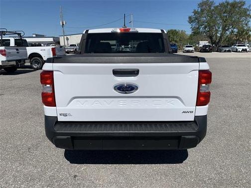 2022 Ford Maverick XL