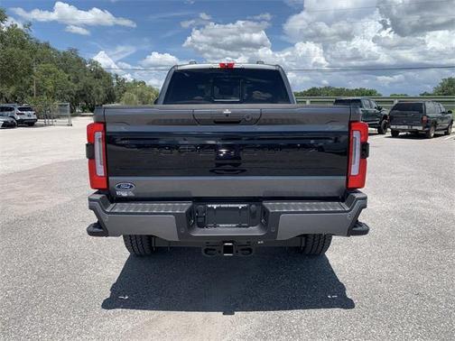 2025 Ford F-350 Platinum