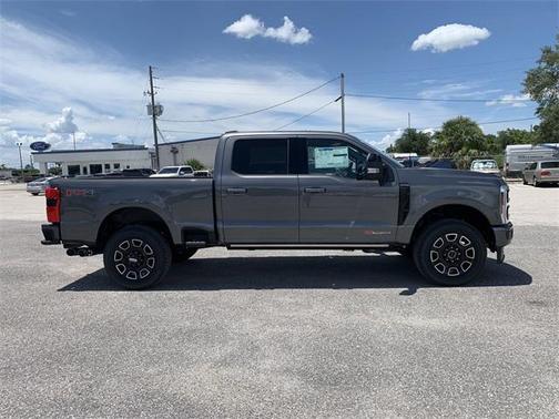2025 Ford F-350 Platinum