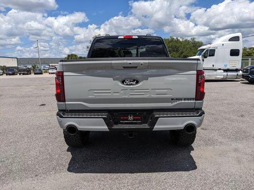 Avalanche 2026 Ford F-150 XLT