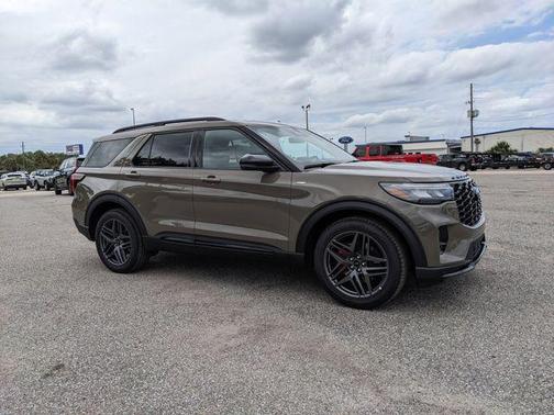 Marsh Gray 2026 Ford Explorer ST-Line