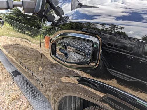 2017 Nissan Titan XD Platinum Reserve