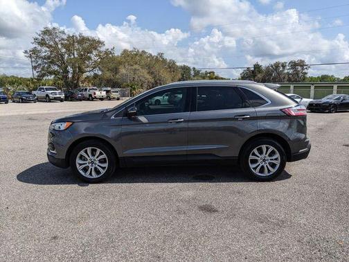 Magnetic 2019 Ford Edge Titanium