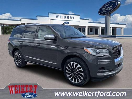 2024 Lincoln Navigator Black Label