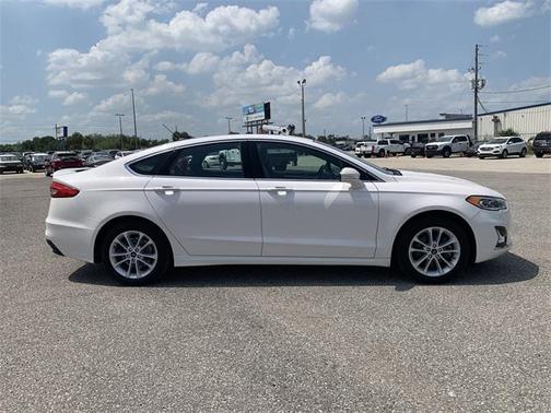 2020 Ford Fusion Plug-In Hybrid Titanium