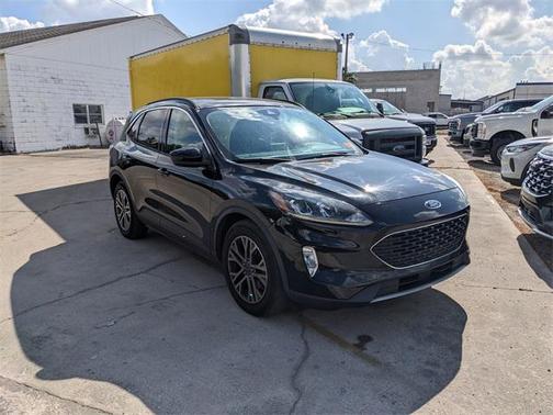 2022 Ford Escape SEL